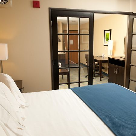Holiday Inn Express Hotel & Suites Bloomington-Normal University Area By Ihg Dış mekan fotoğraf