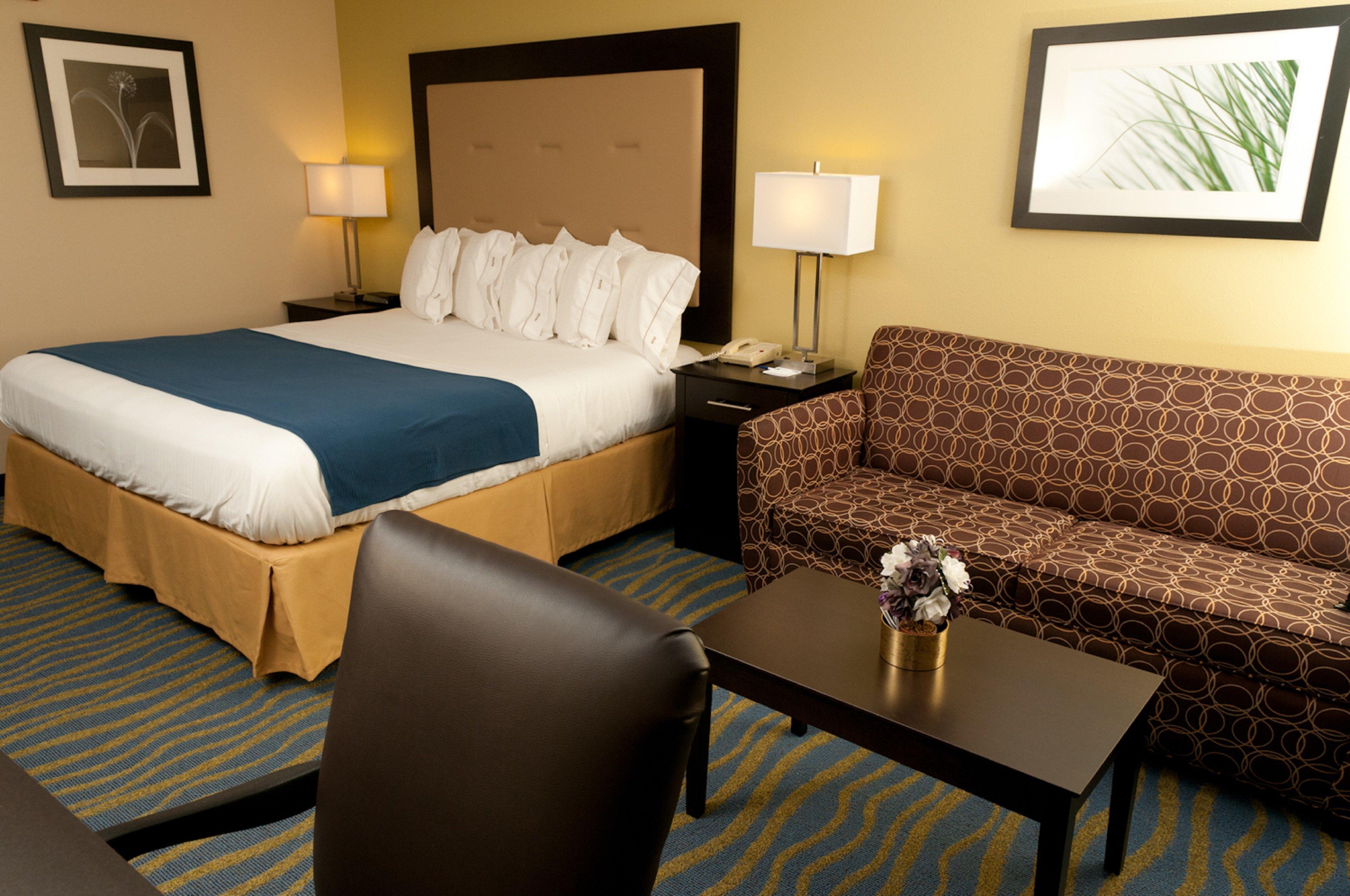 Holiday Inn Express Hotel & Suites Bloomington-Normal University Area By Ihg Dış mekan fotoğraf