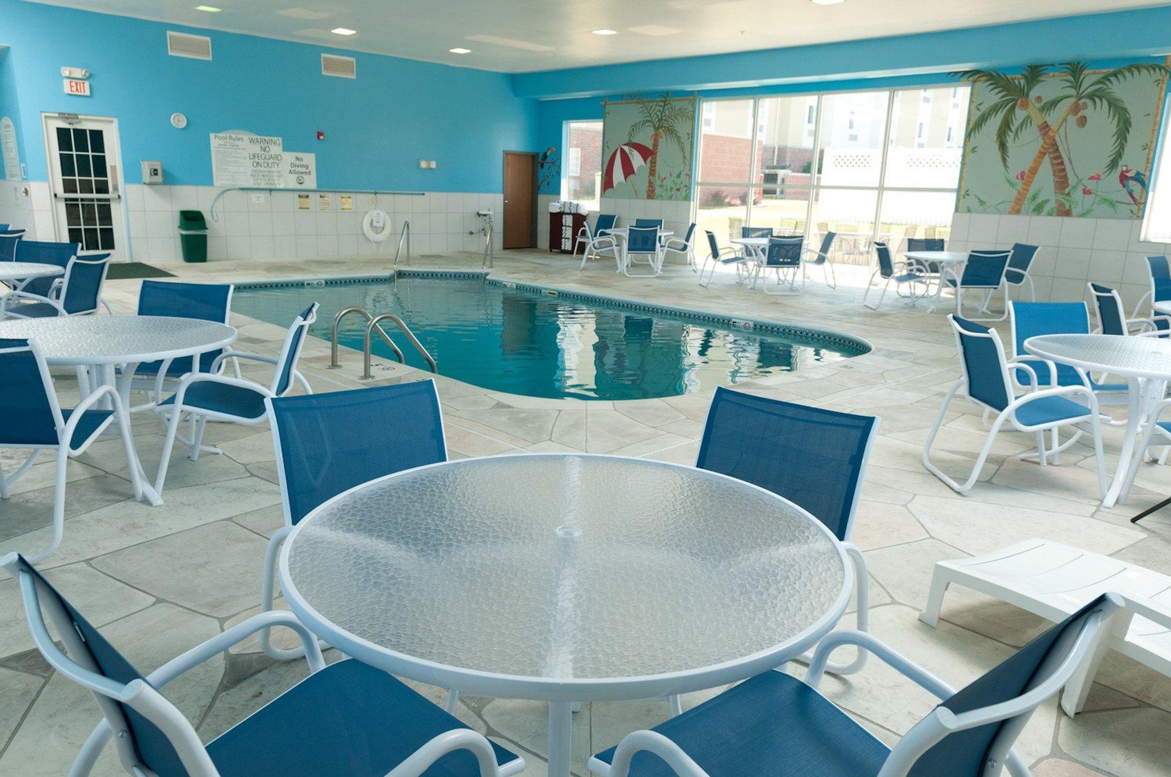 Holiday Inn Express Hotel & Suites Bloomington-Normal University Area By Ihg Dış mekan fotoğraf
